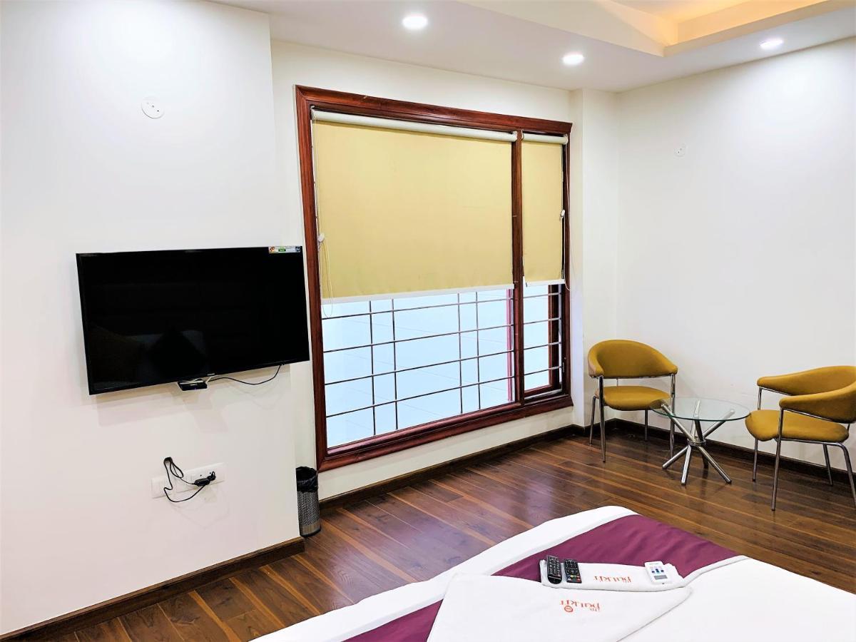 Lime Tree Hotel Pulkit Gurgaon-Artemis Hospital, Nearest Metro Huda City Centre ภายนอก รูปภาพ